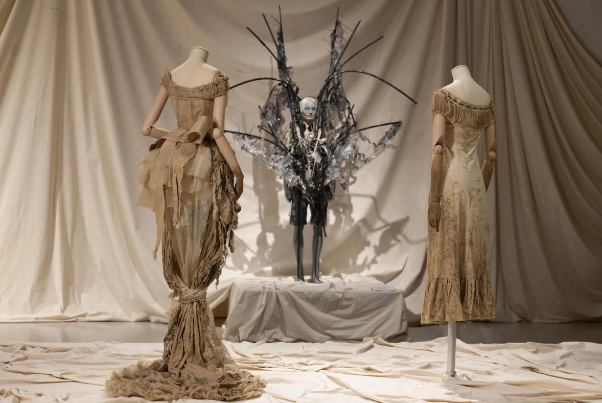 Moda Dünyasında Sıra Dışı Estetik